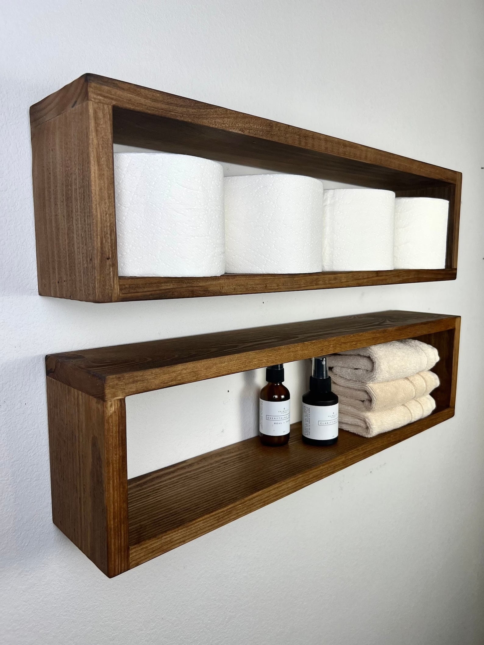 Floating bathroom shelves
