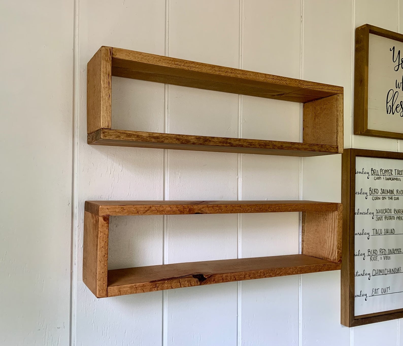 Floating bathroom shelves