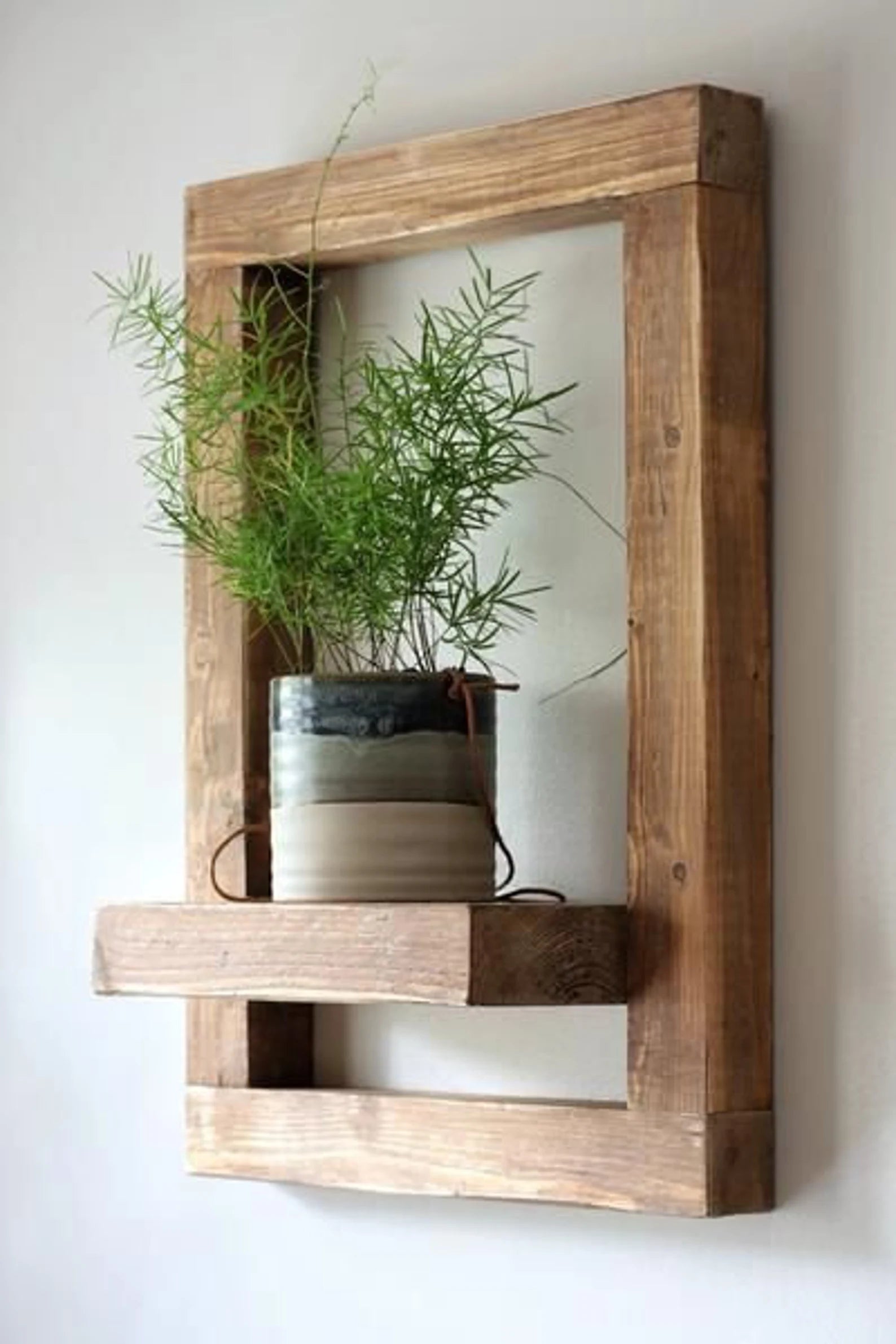 Frame shelf